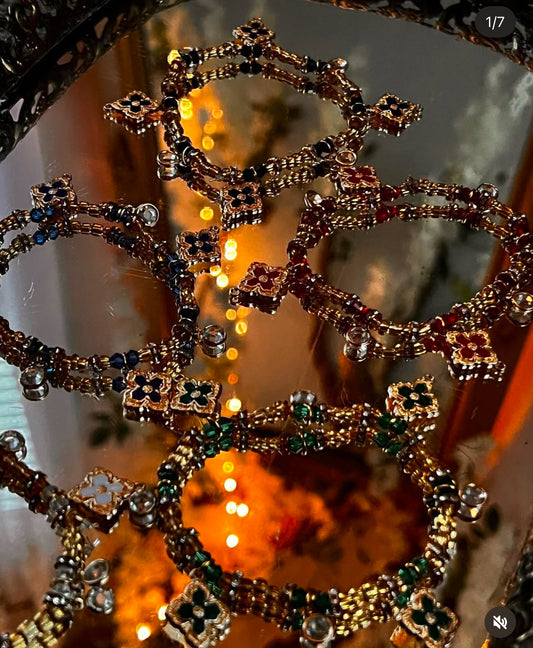 Eternal Clove Beaded bracelet